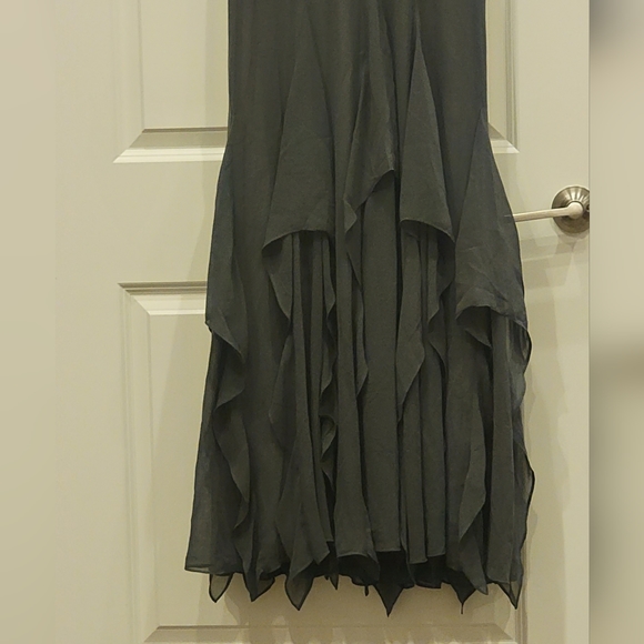 # 55. Formal/ Evning Dress. - Picture 10 of 14